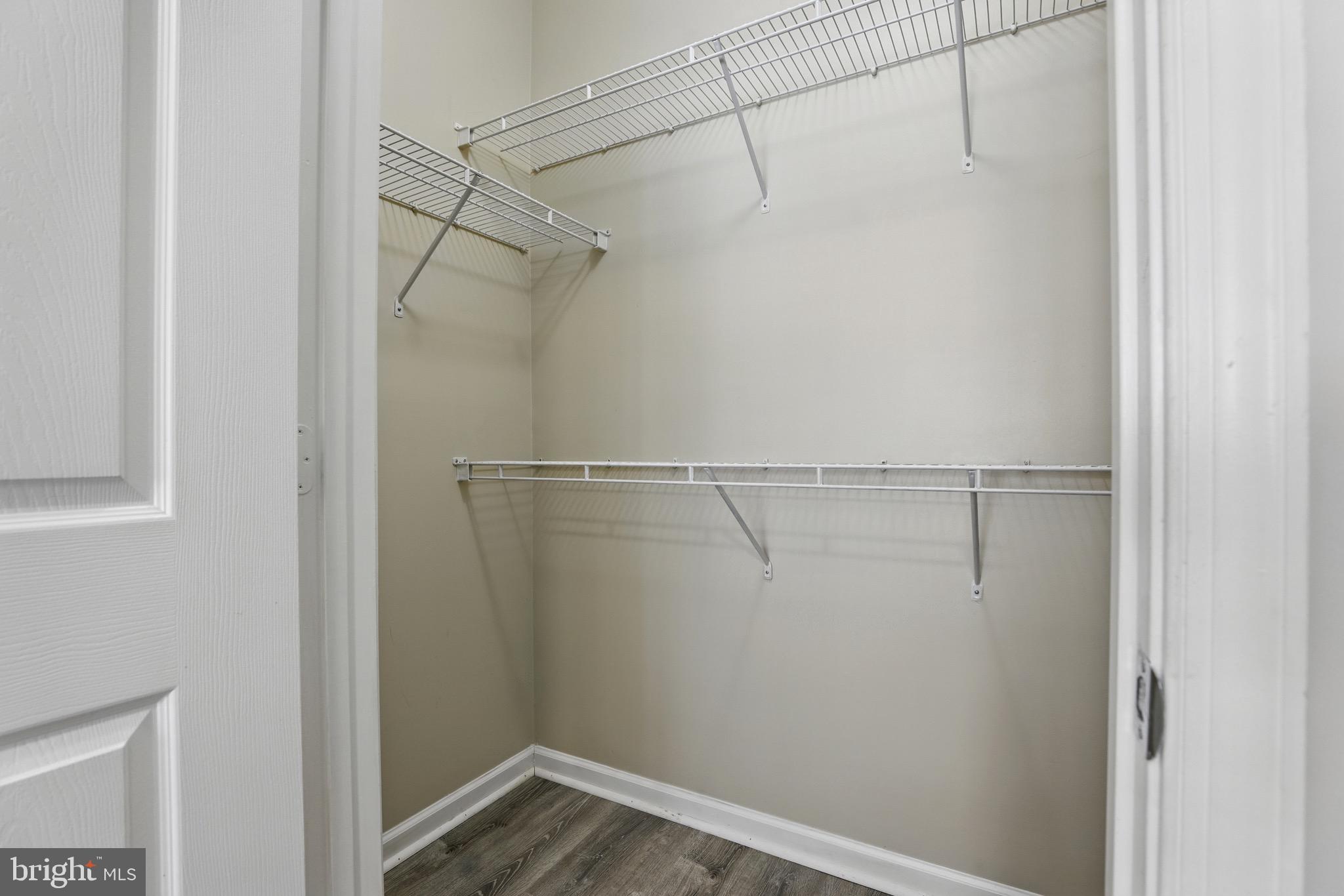 MARQUIS AT VIENNA STATION - Residential