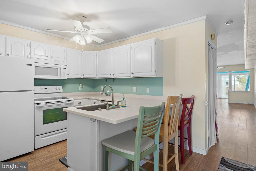 Photo of 38256 Hummingbird Lane #214, SELBYVILLE, DE 19975 (MLS # DESU2106090)