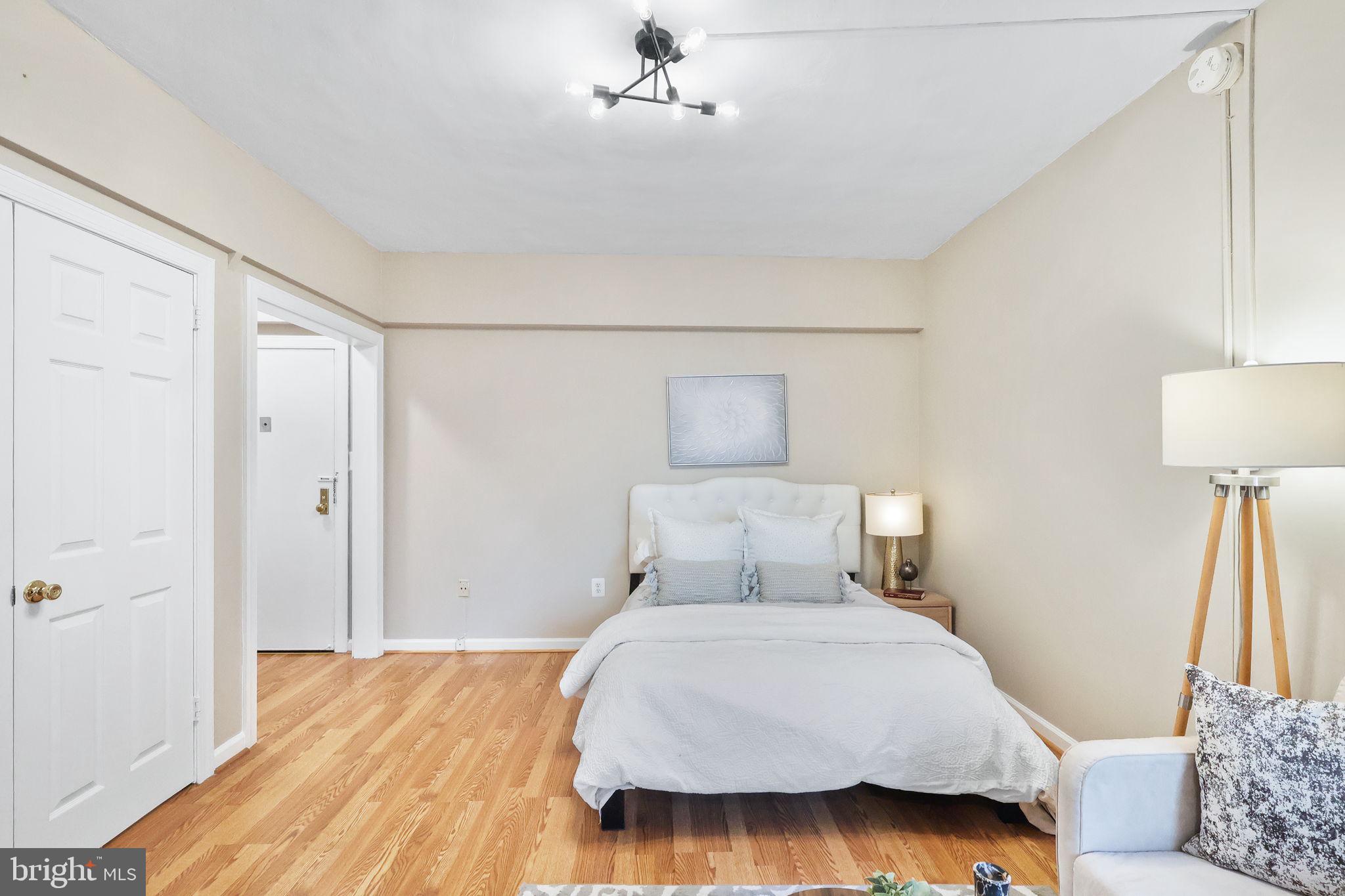 1727 MASSACHUSETTS AVENUE NW 201