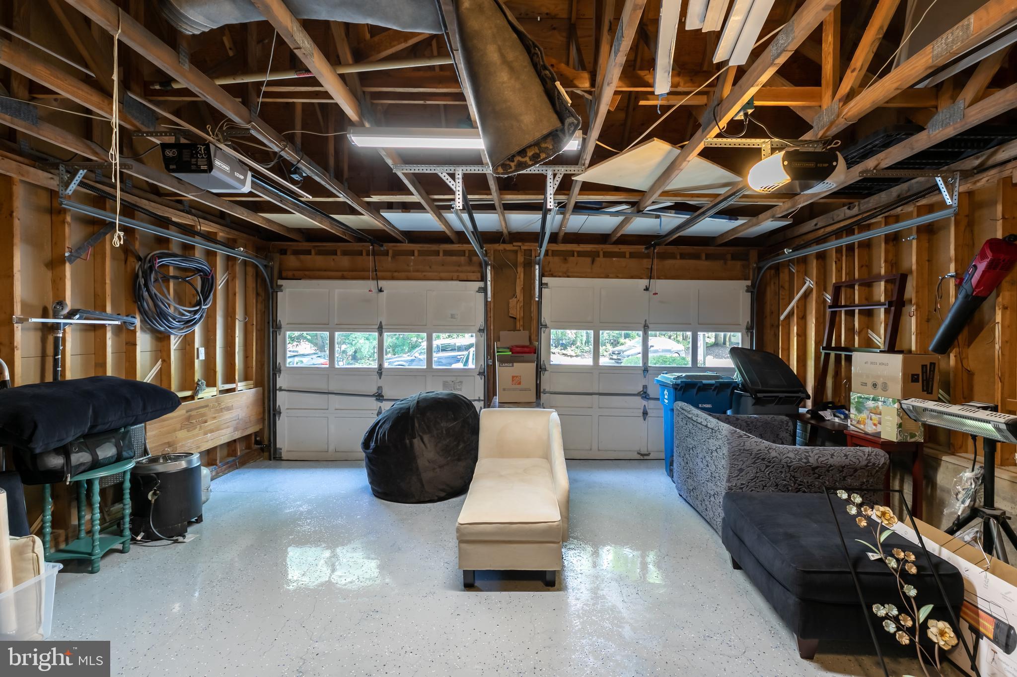 RESTON - Residential Lease