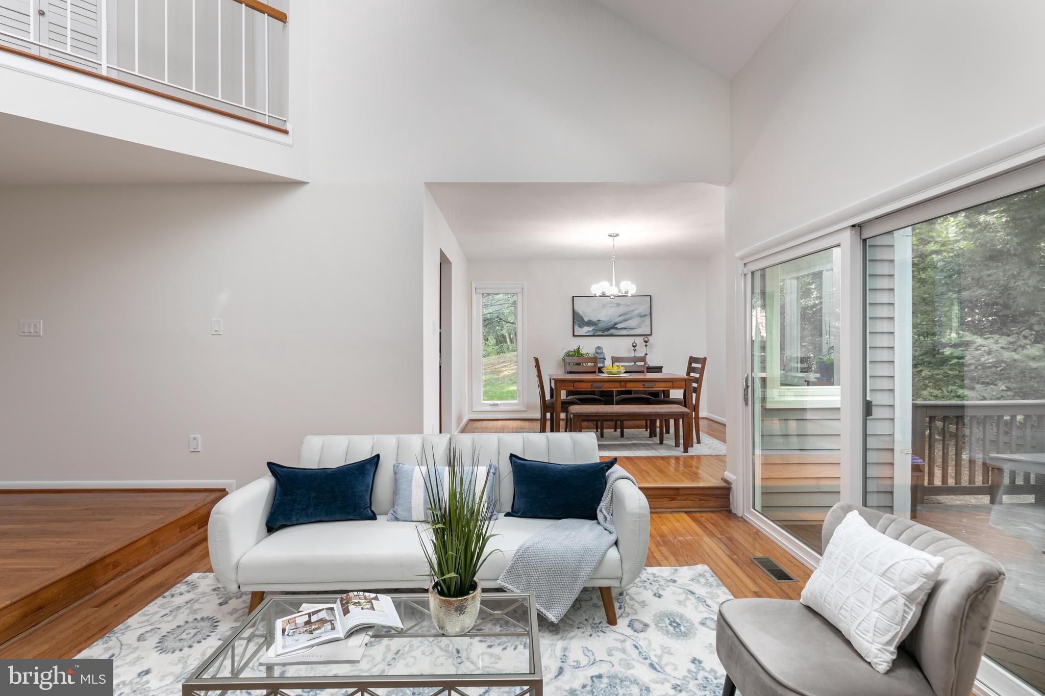 RESTON - Residential Lease