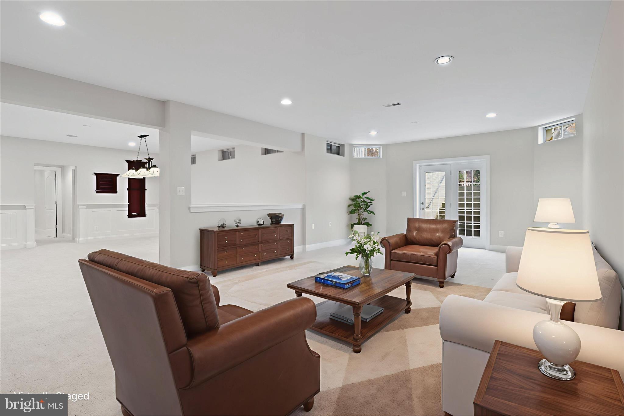 LANSDOWNE ON THE POTOMAC - Residential