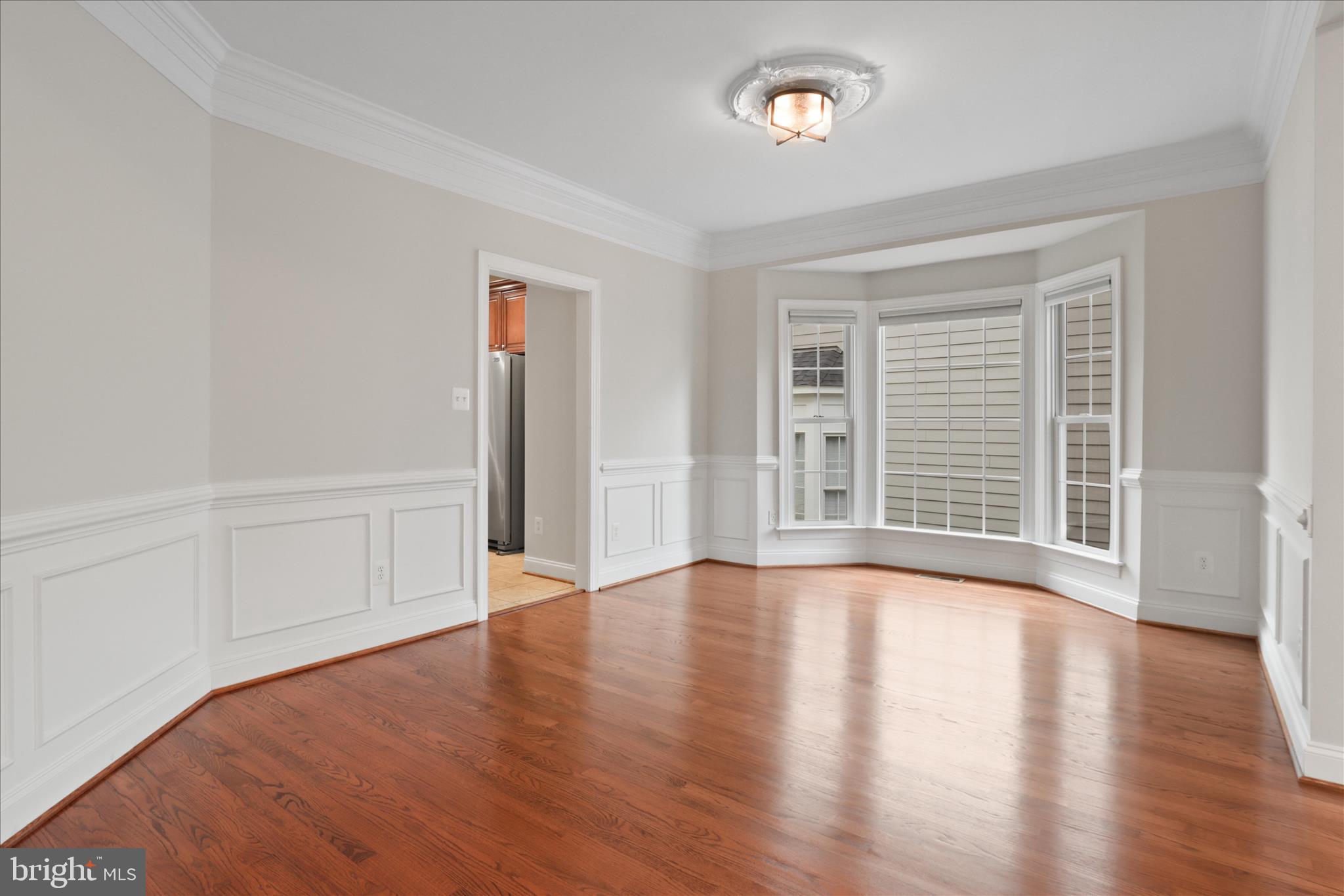 LANSDOWNE ON THE POTOMAC - Residential