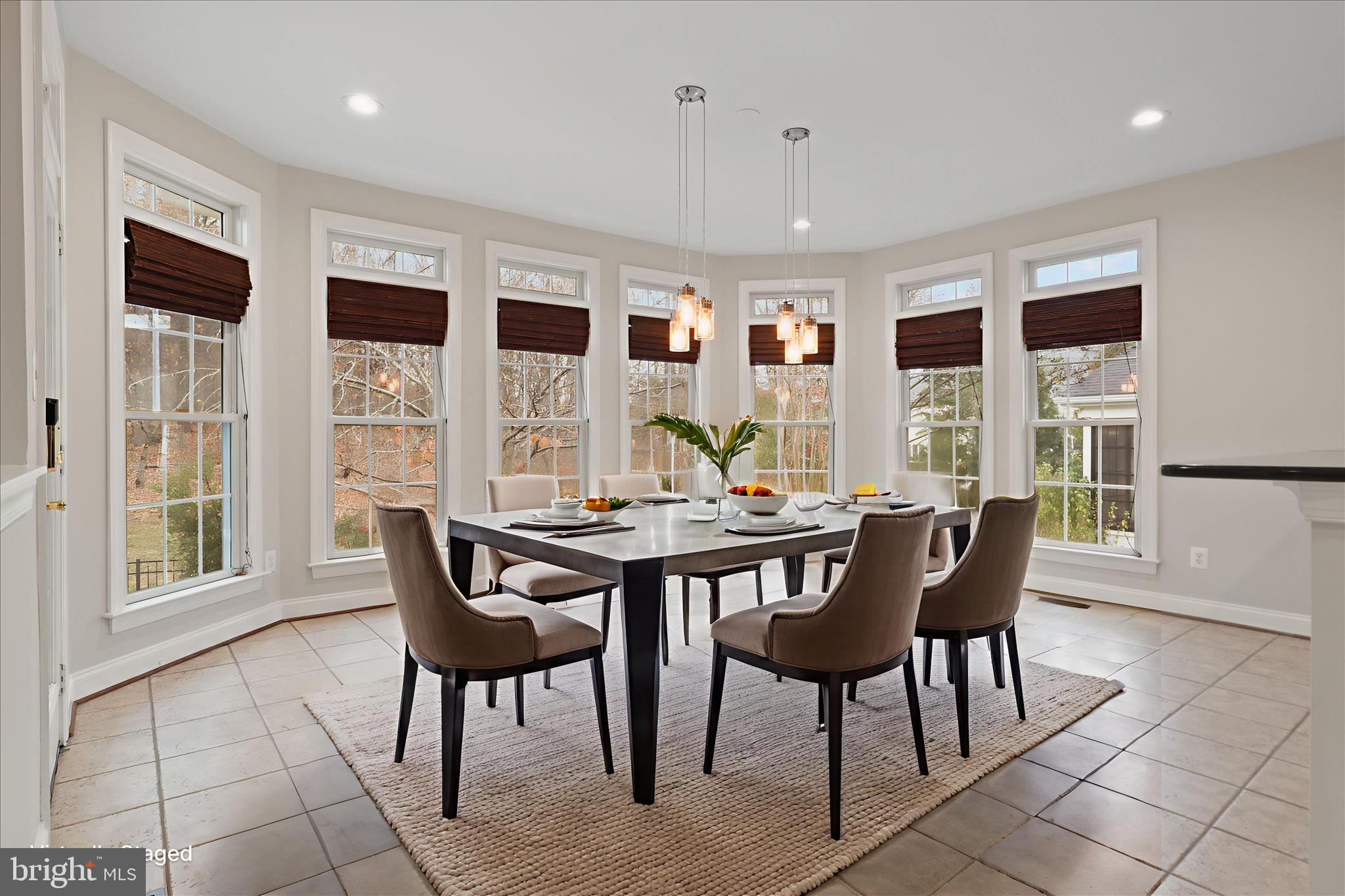 LANSDOWNE ON THE POTOMAC - Residential