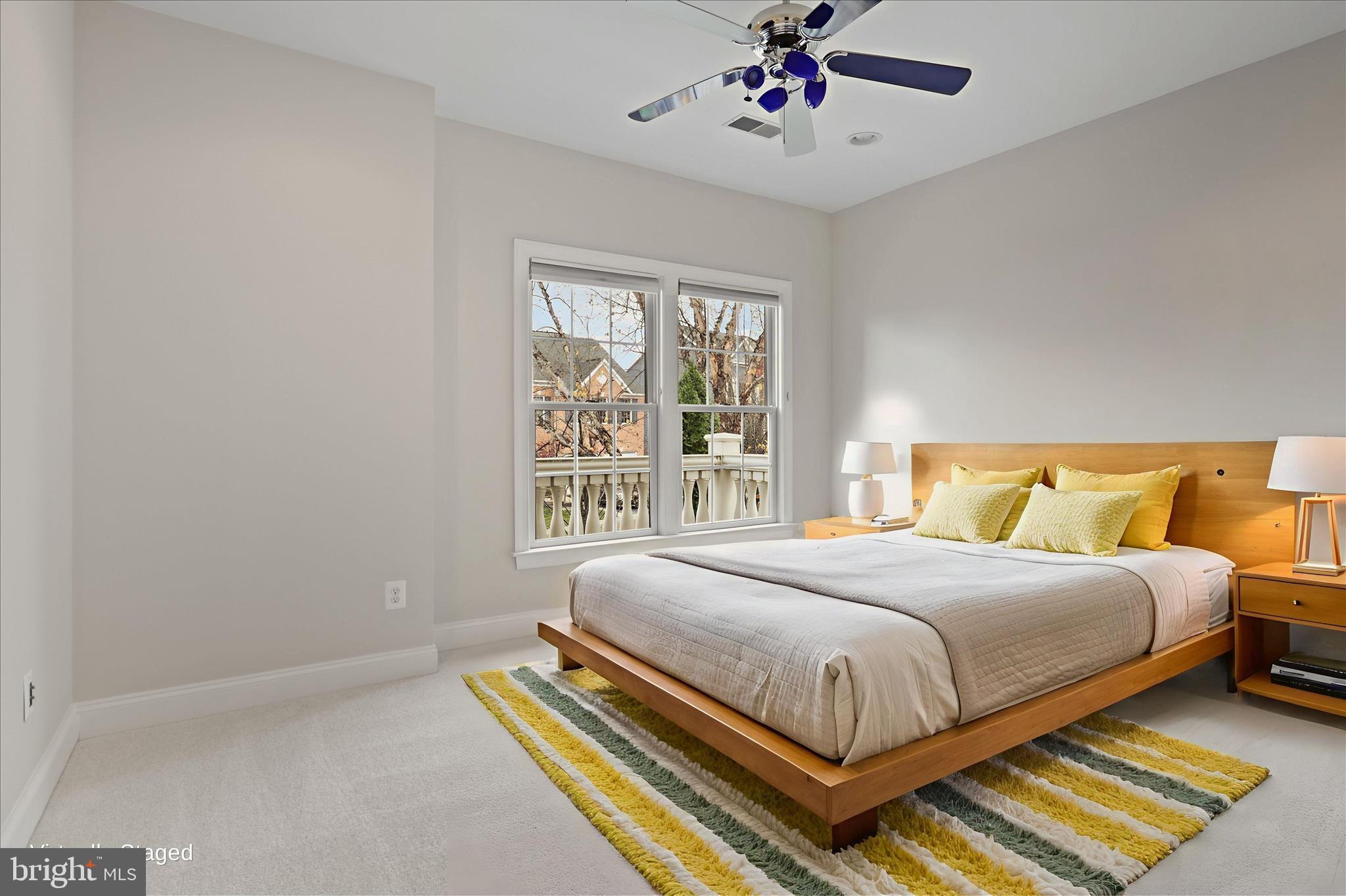 LANSDOWNE ON THE POTOMAC - Residential