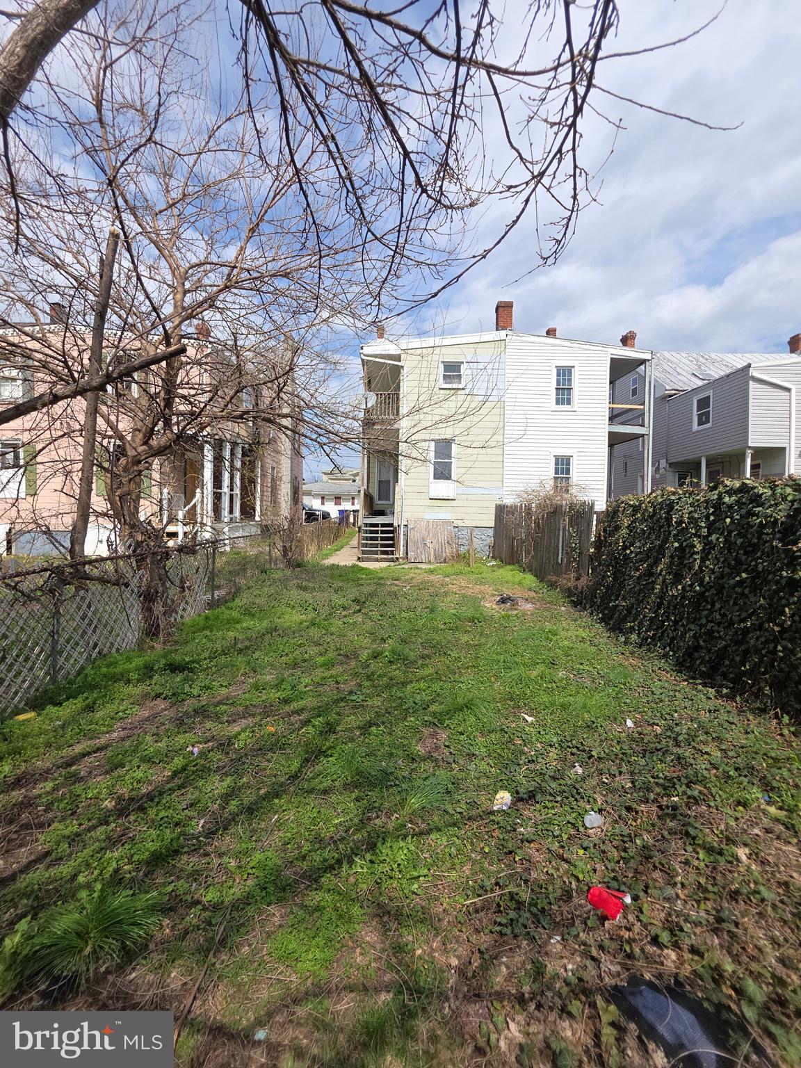 HAGERSTOWN - Residential