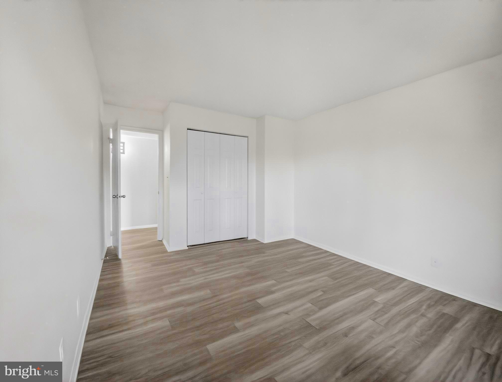 THE COLONIES - Residential Lease