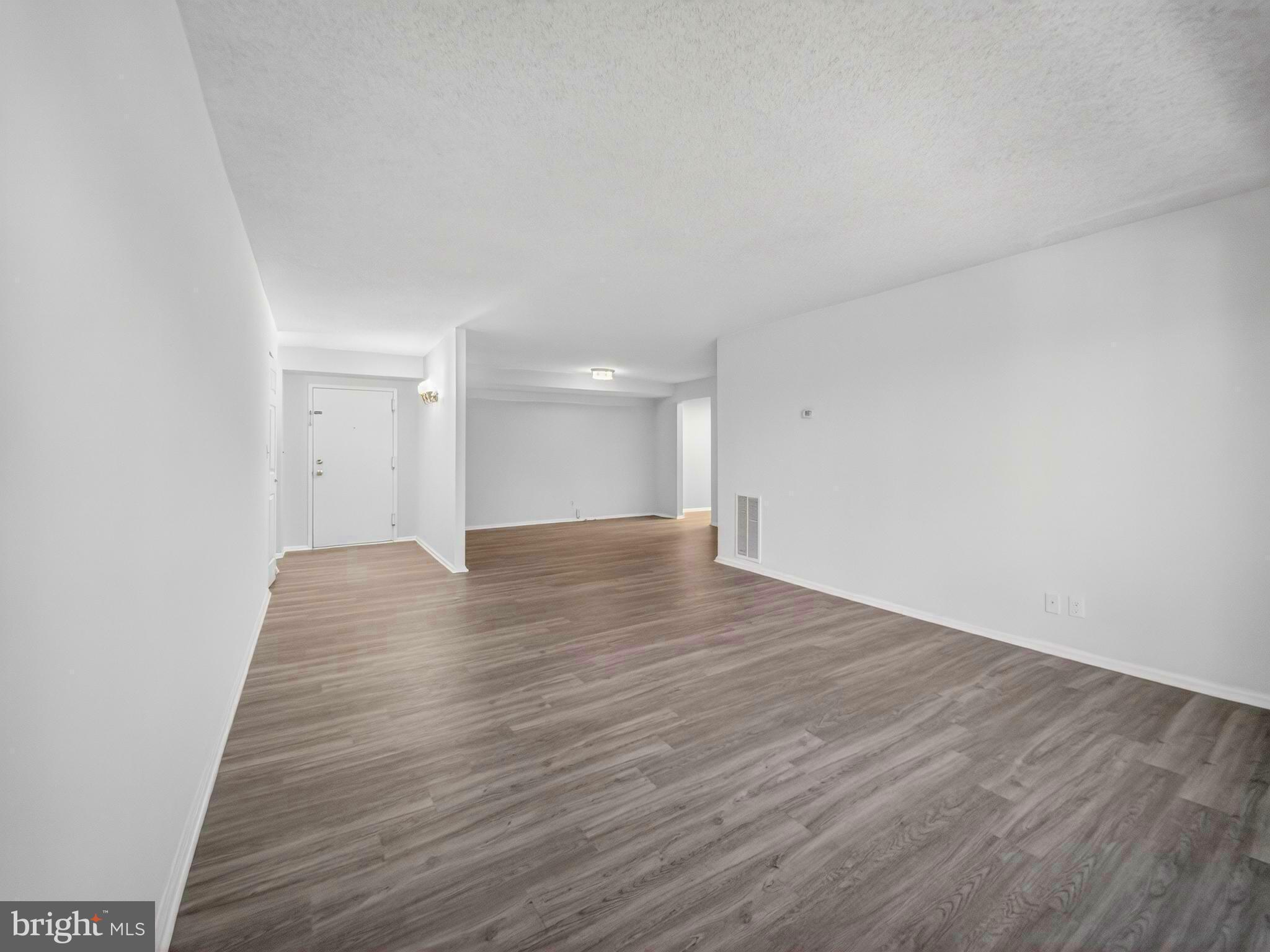 THE COLONIES - Residential Lease