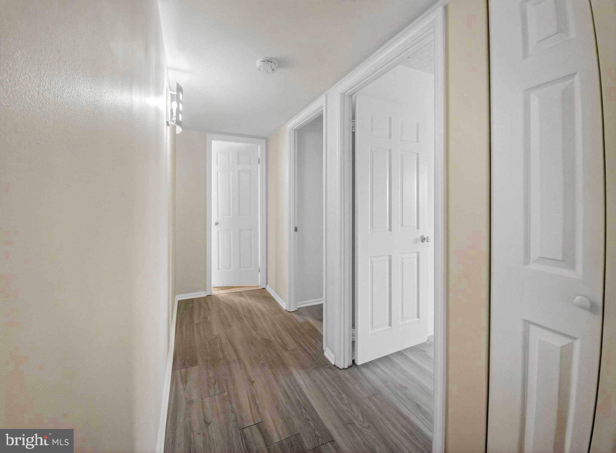 THE COLONIES - Residential Lease