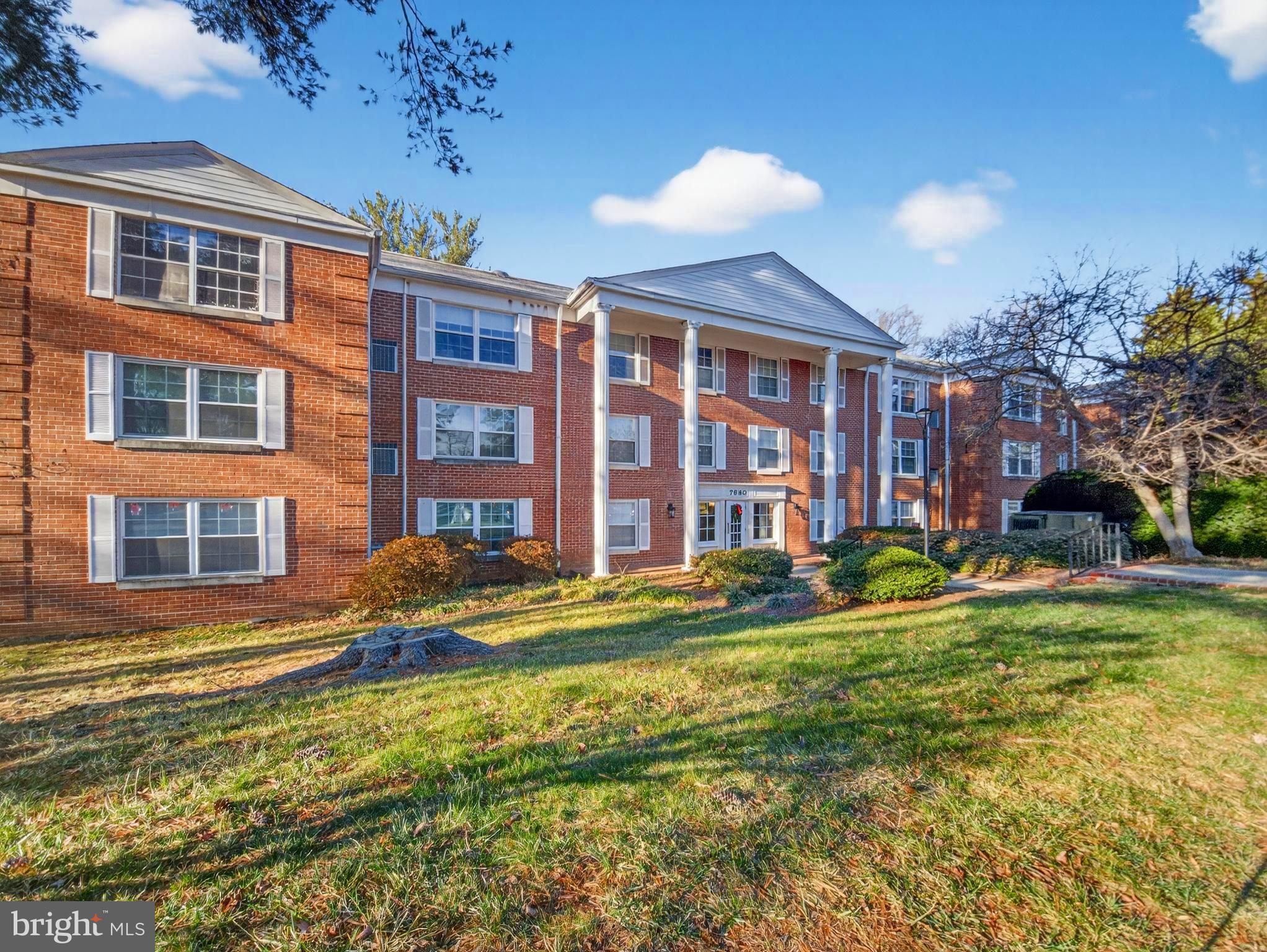 THE COLONIES - Residential Lease