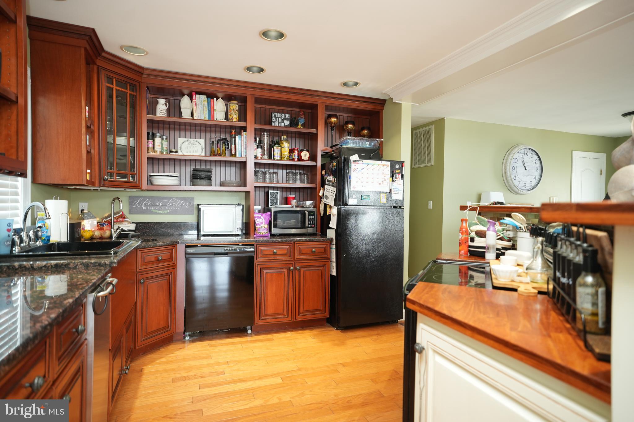 SOLOMONS ISLAND - Residential