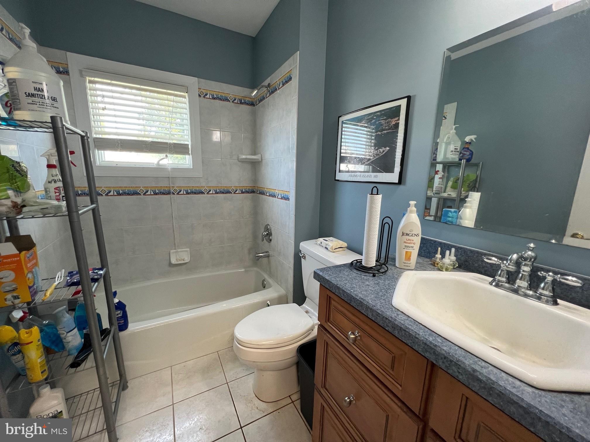 SOLOMONS ISLAND - Residential