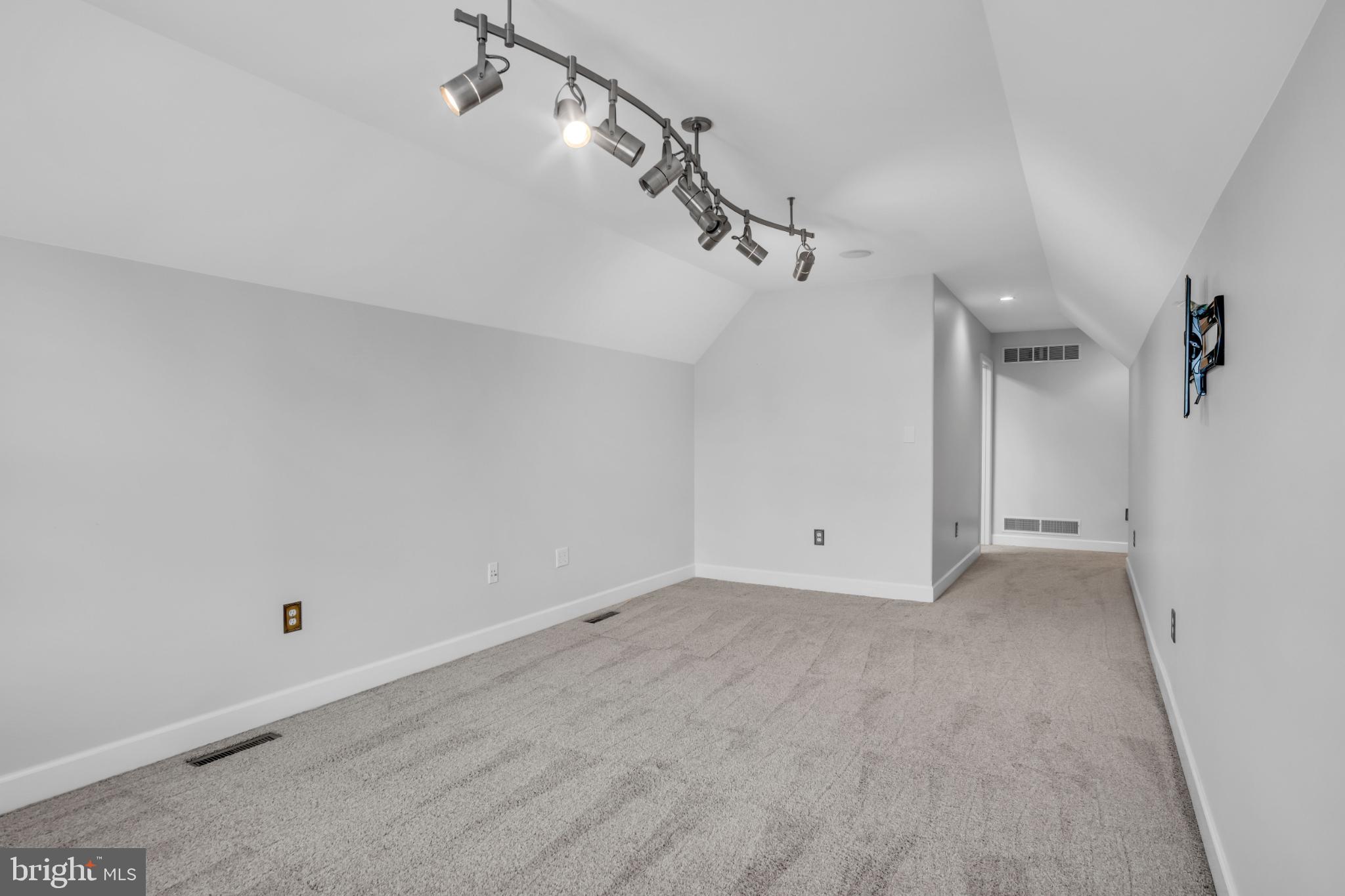 AMBER FIELDS - Residential