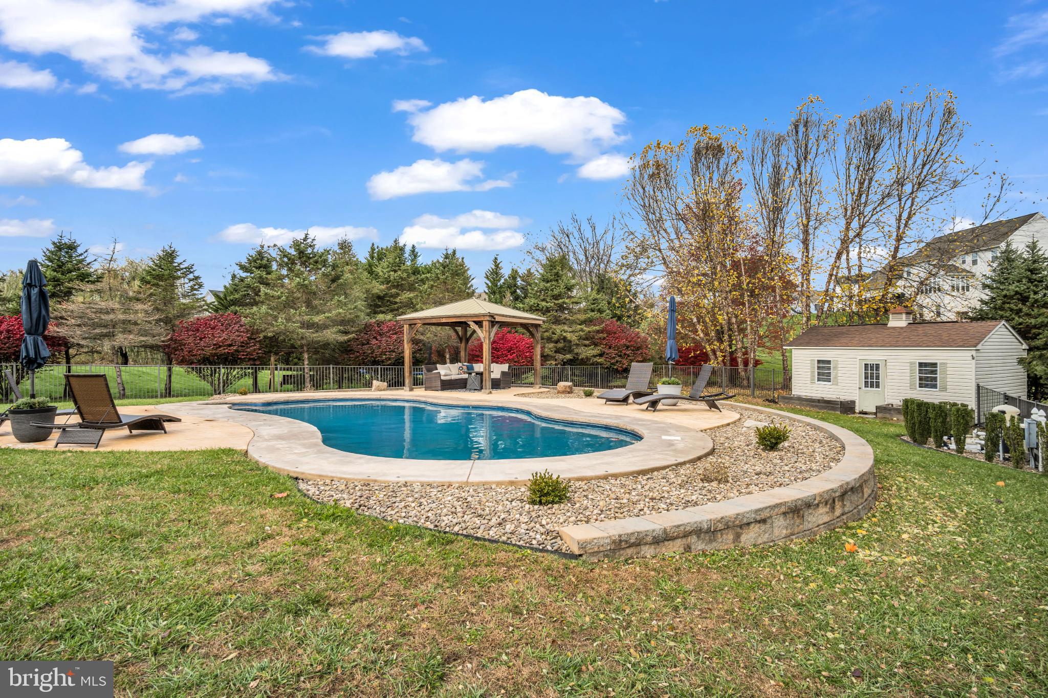 AMBER FIELDS - Residential