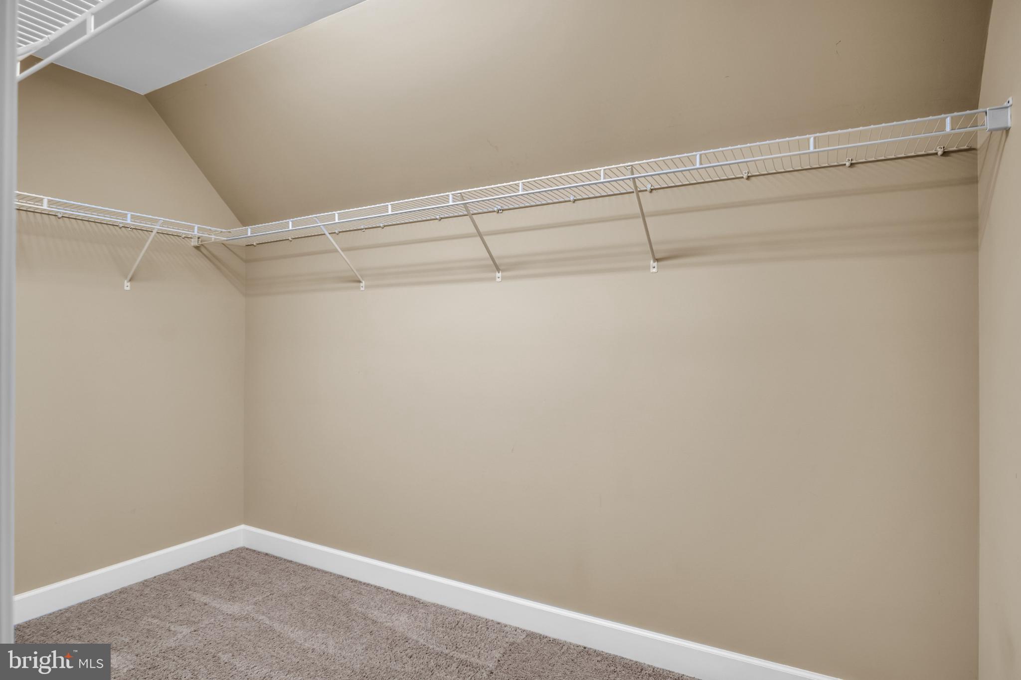 AMBER FIELDS - Residential