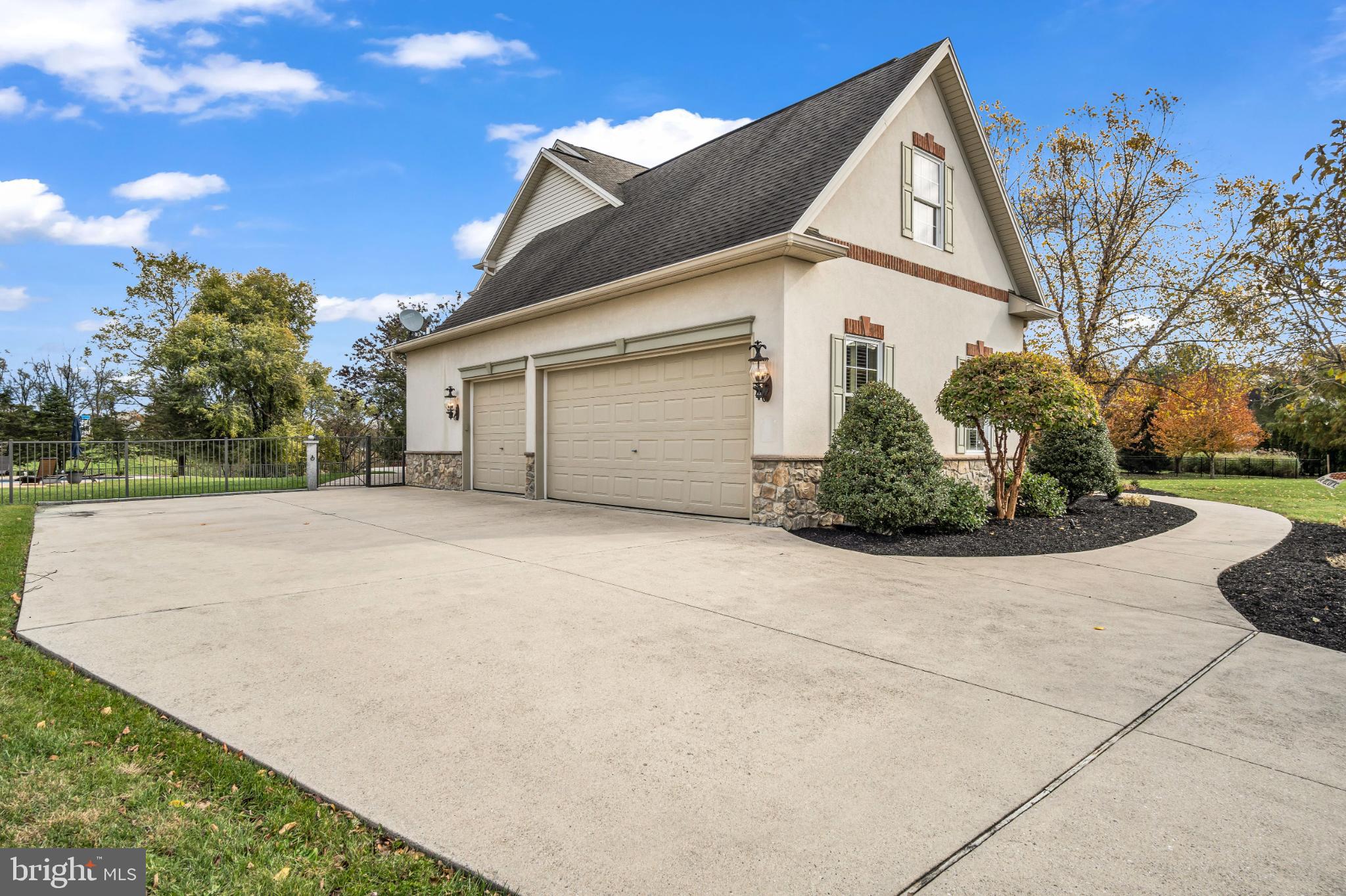 AMBER FIELDS - Residential