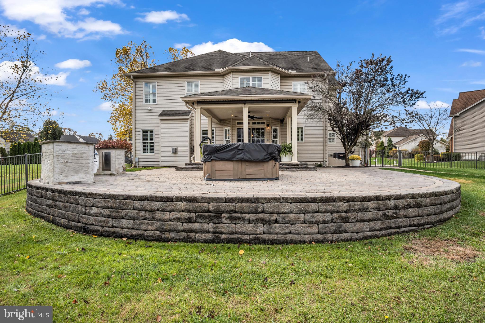 AMBER FIELDS - Residential