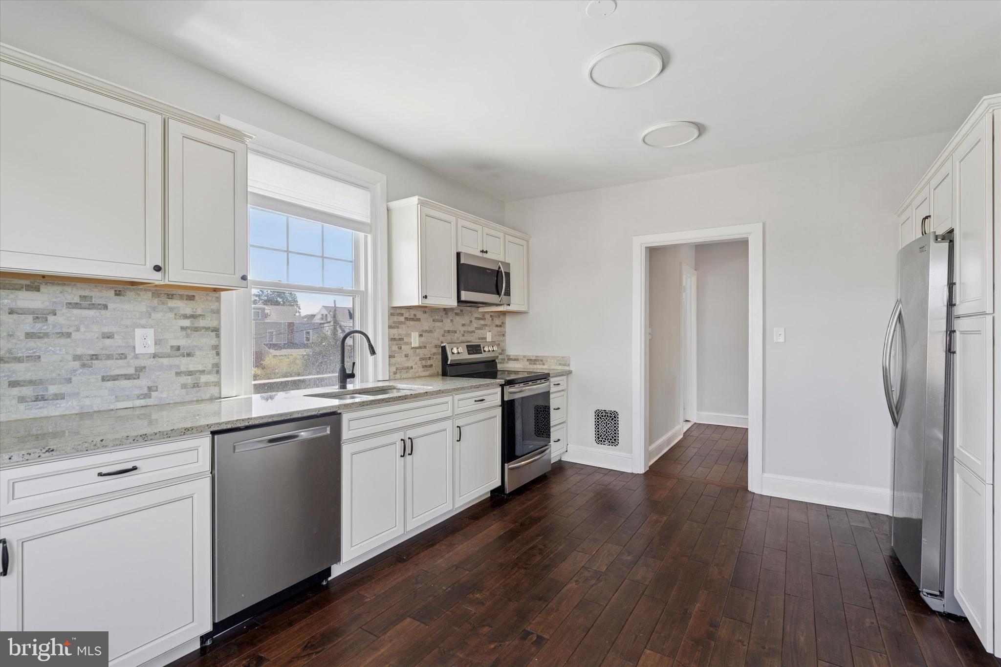 BRYN MAWR - Residential Lease