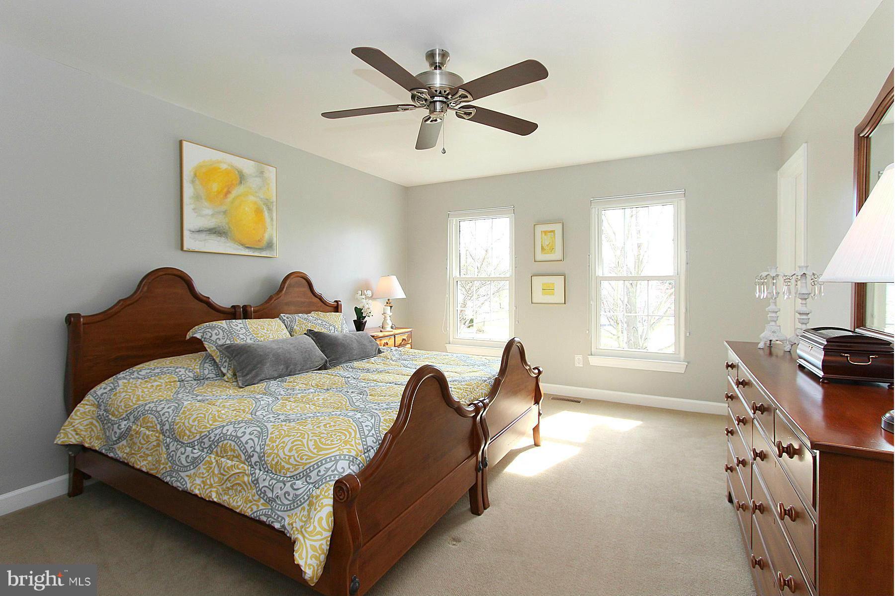 POTOMAC LAKES - Residential