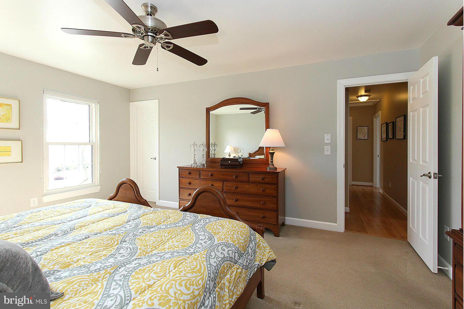 POTOMAC LAKES - Residential