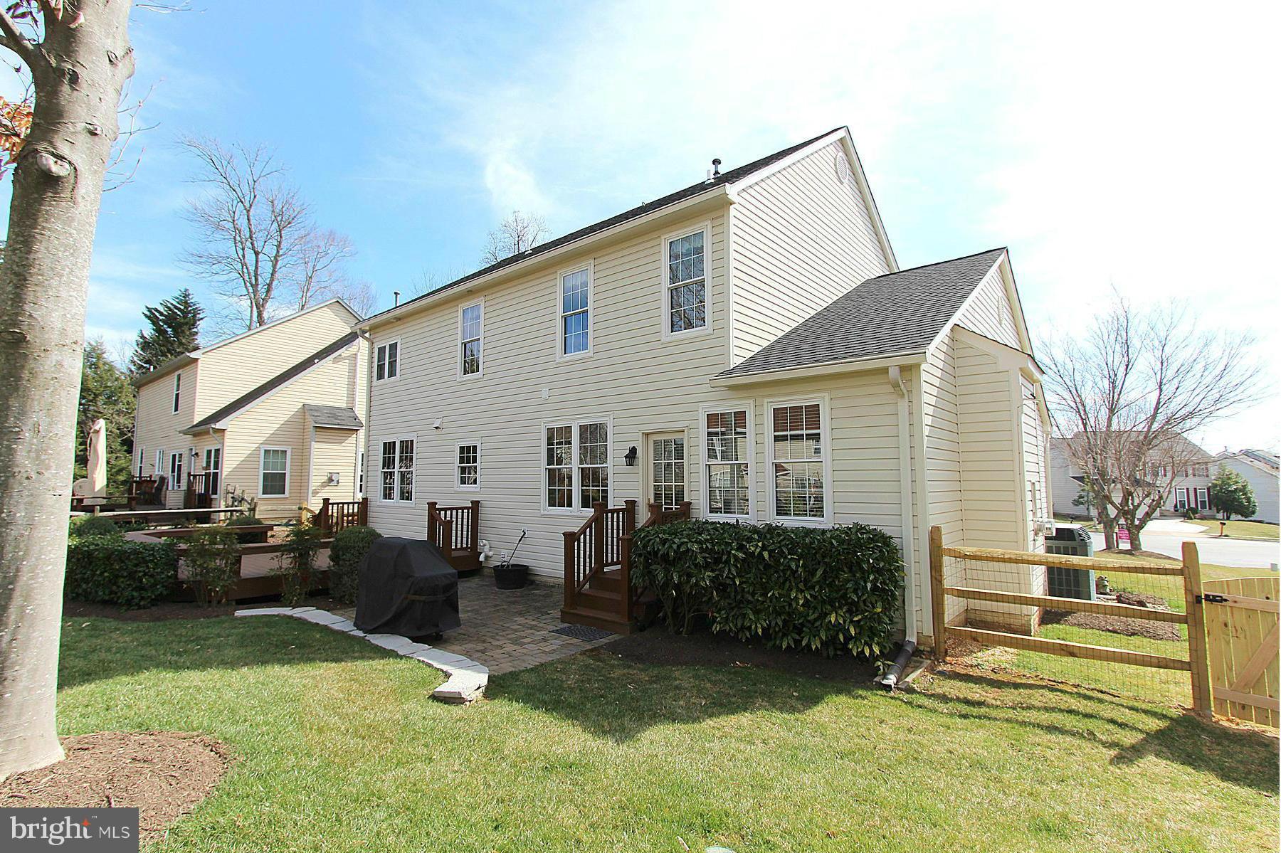 POTOMAC LAKES - Residential