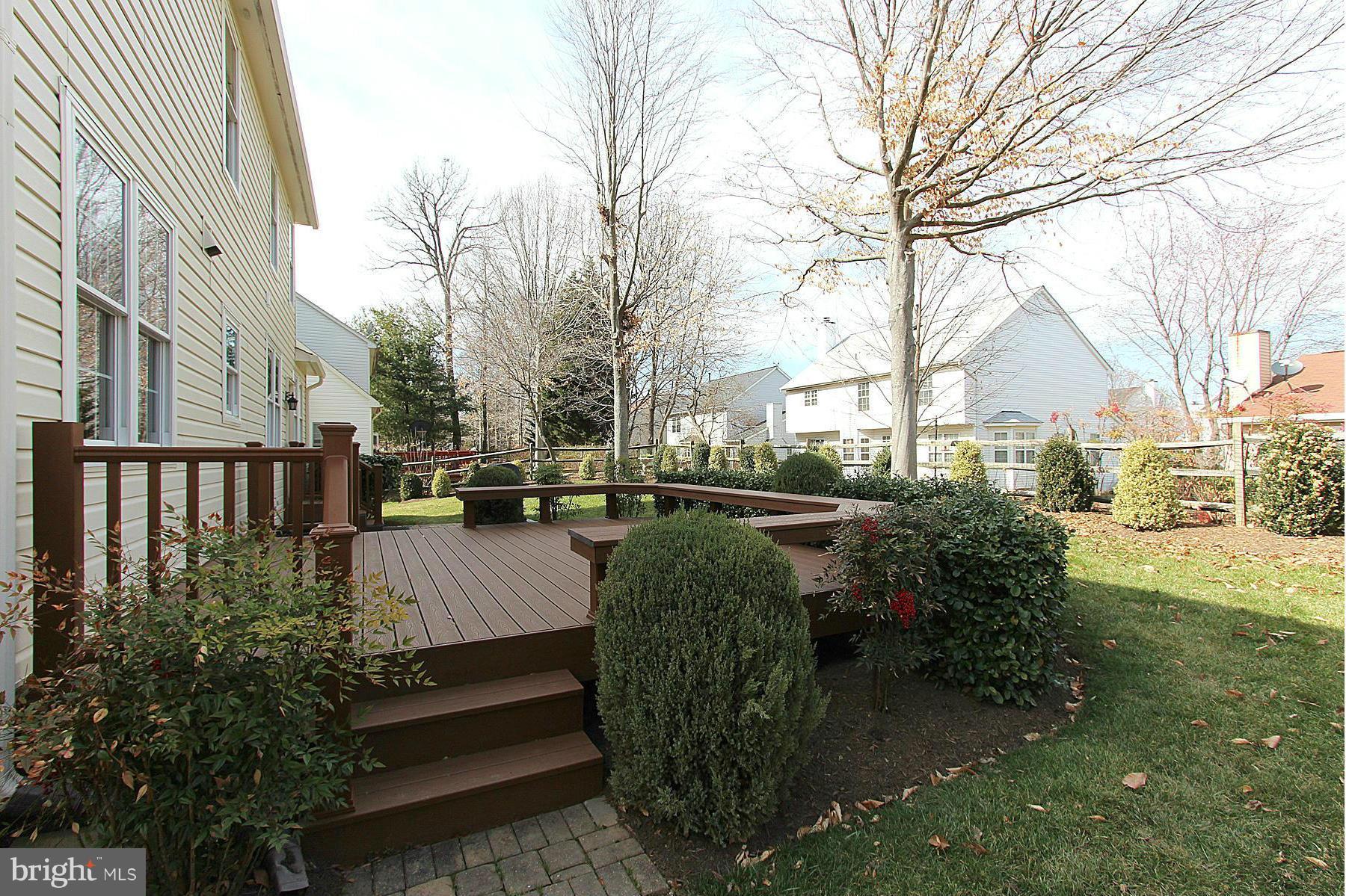 POTOMAC LAKES - Residential