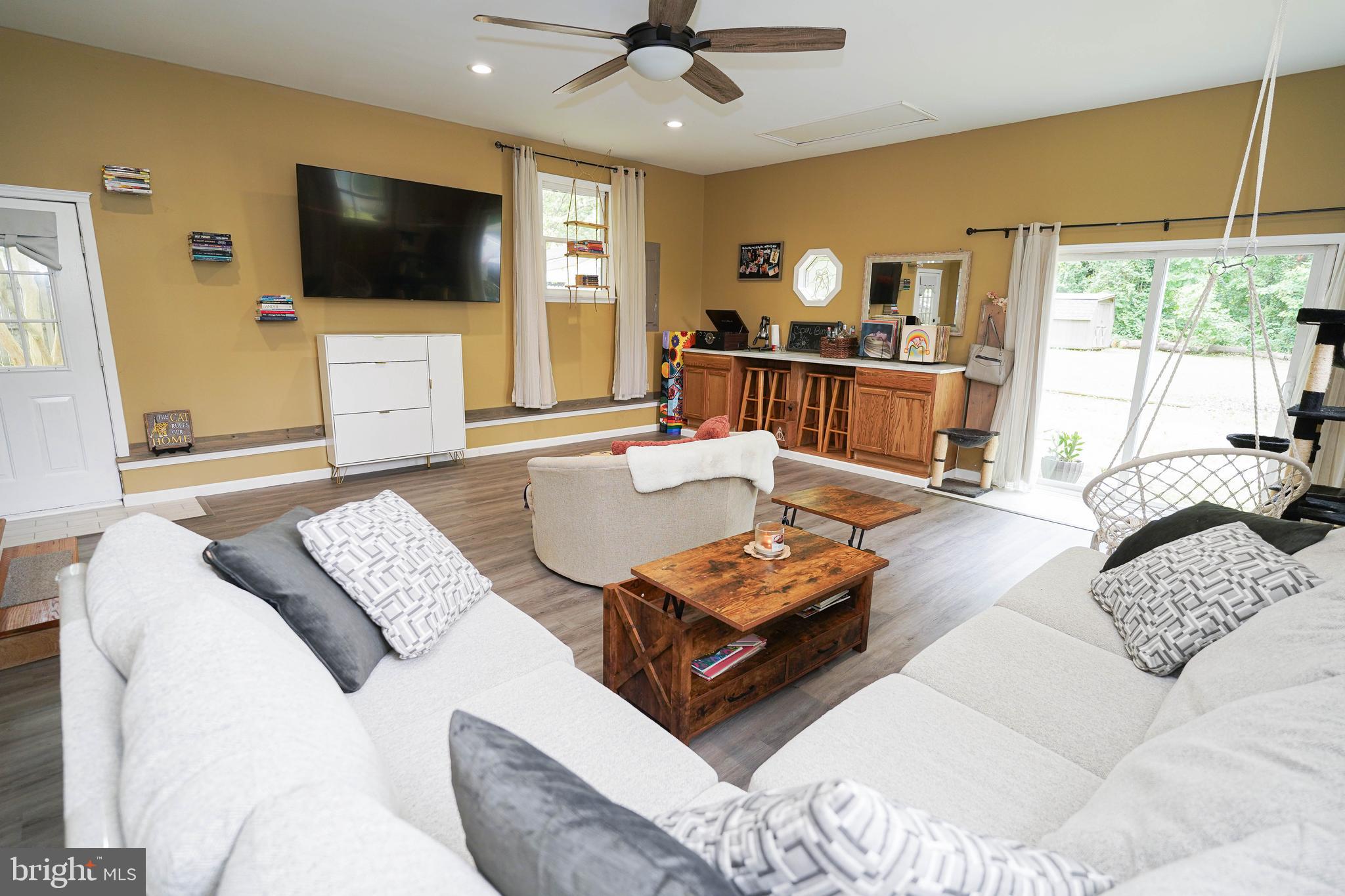 FAIRFIELD - Residential