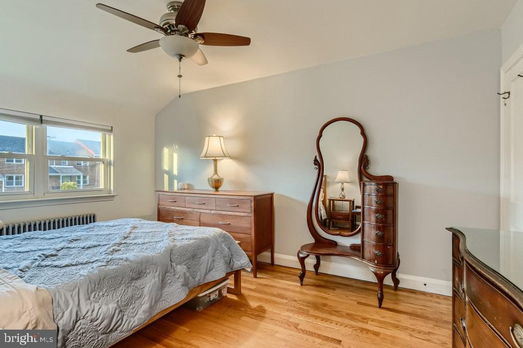 AIGBURTH - Residential