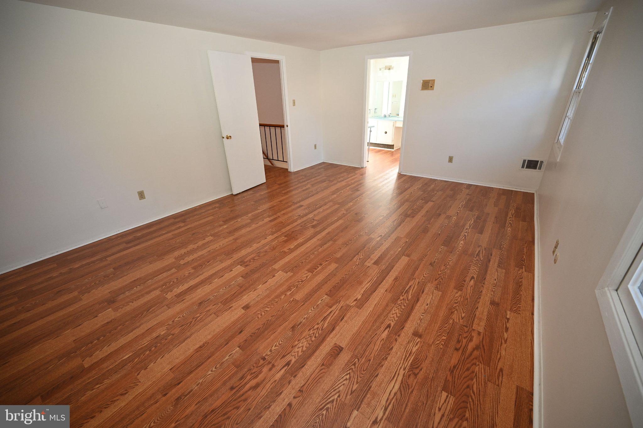 5 THORNLEIGH PLACE