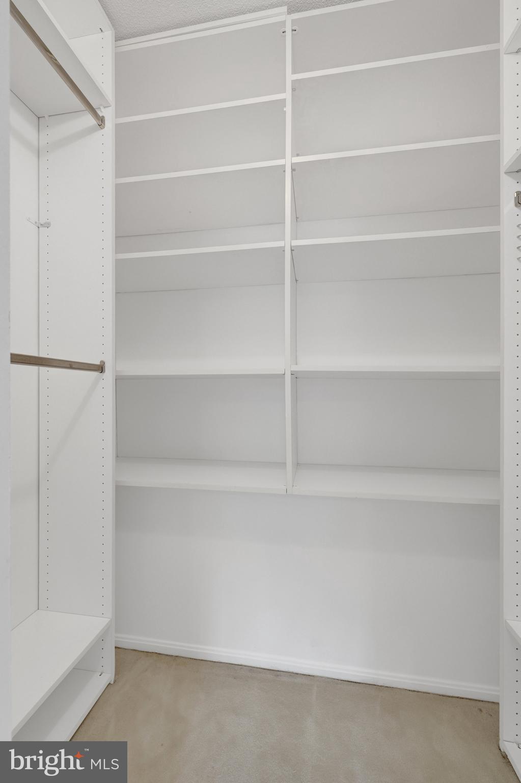 ROTONDA - Residential