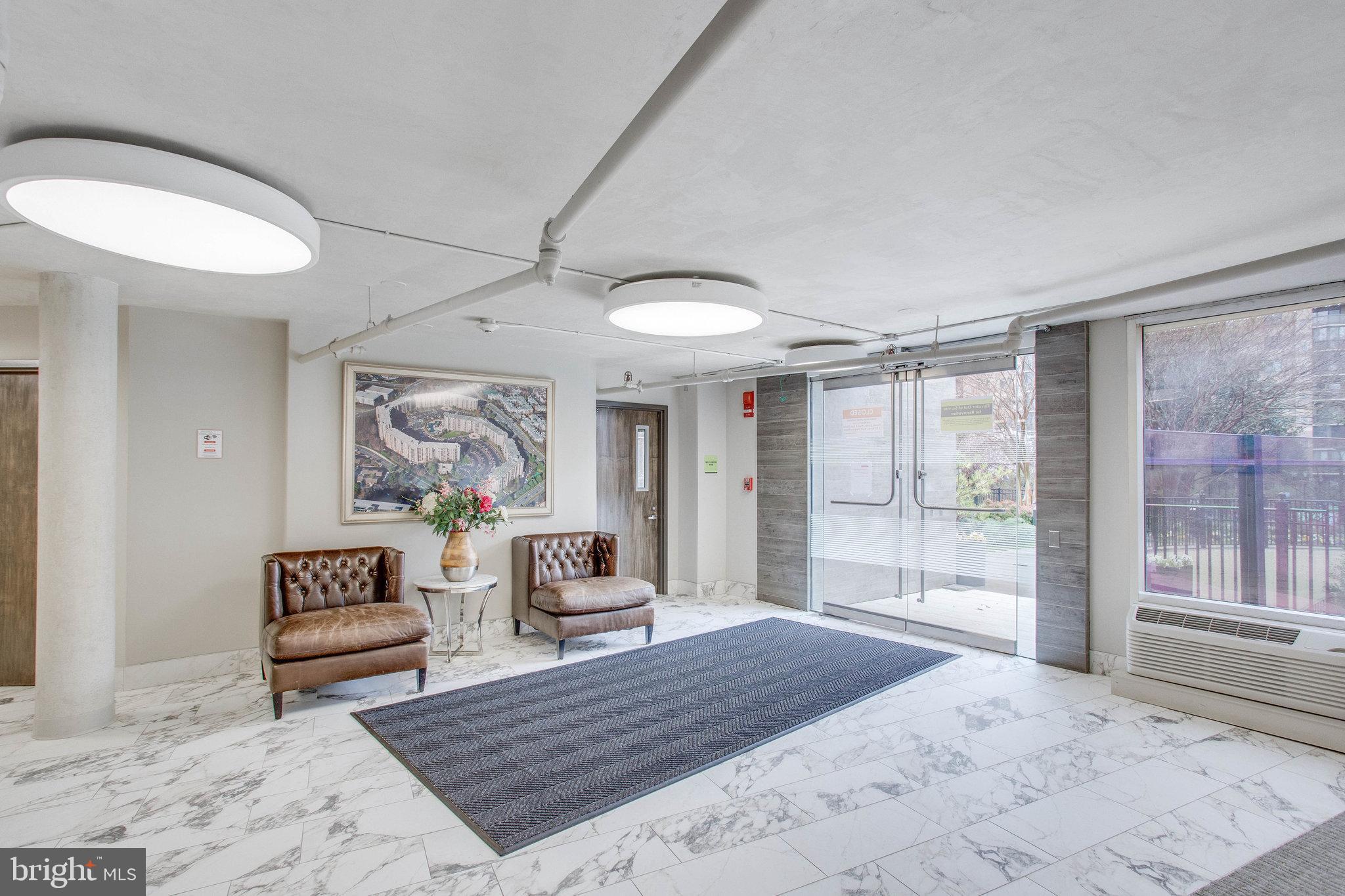 ROTONDA - Residential