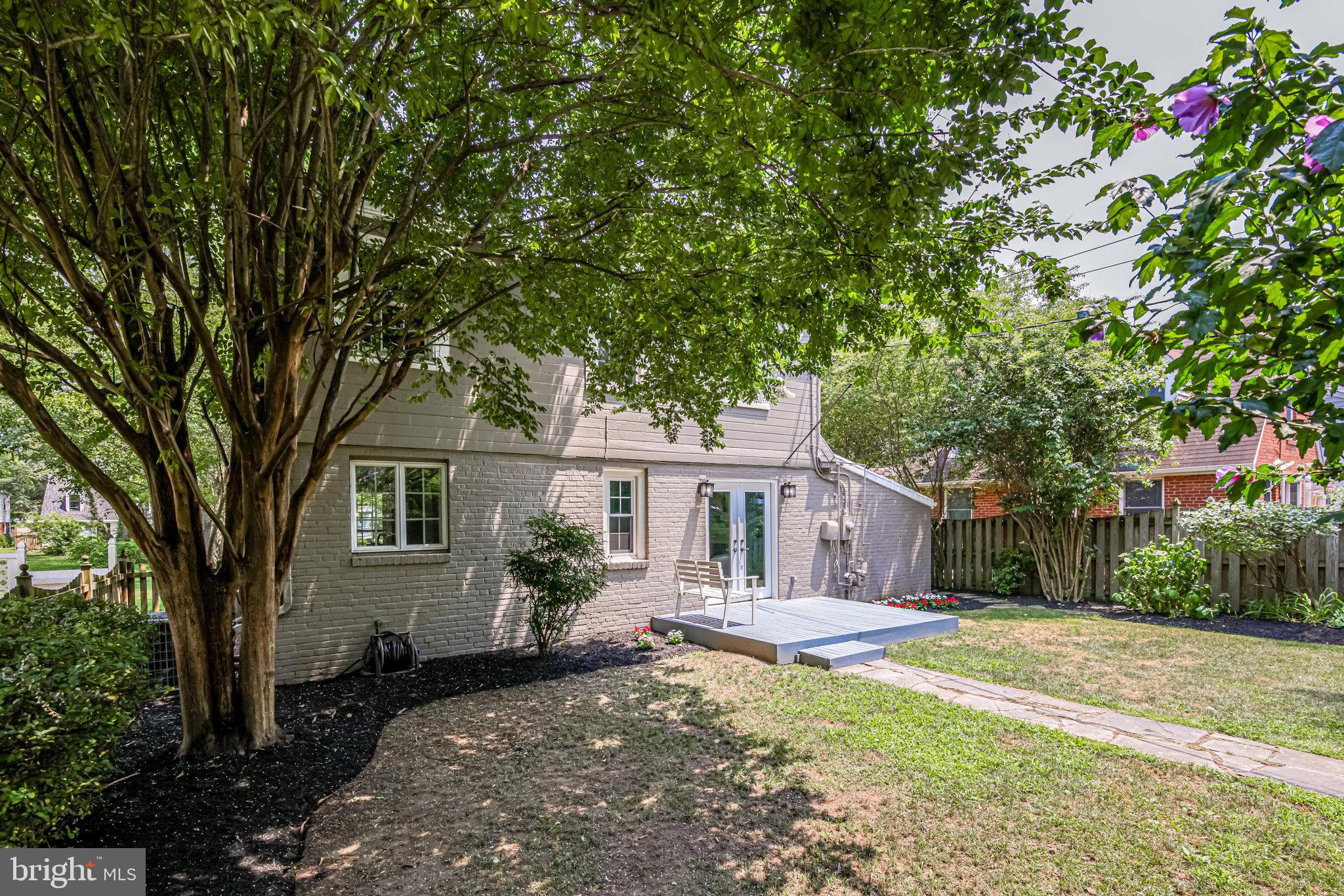 NEW ALEXANDRIA - Residential