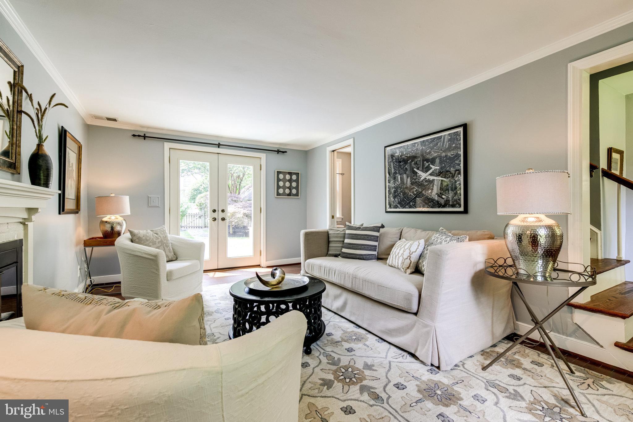 NEW ALEXANDRIA - Residential