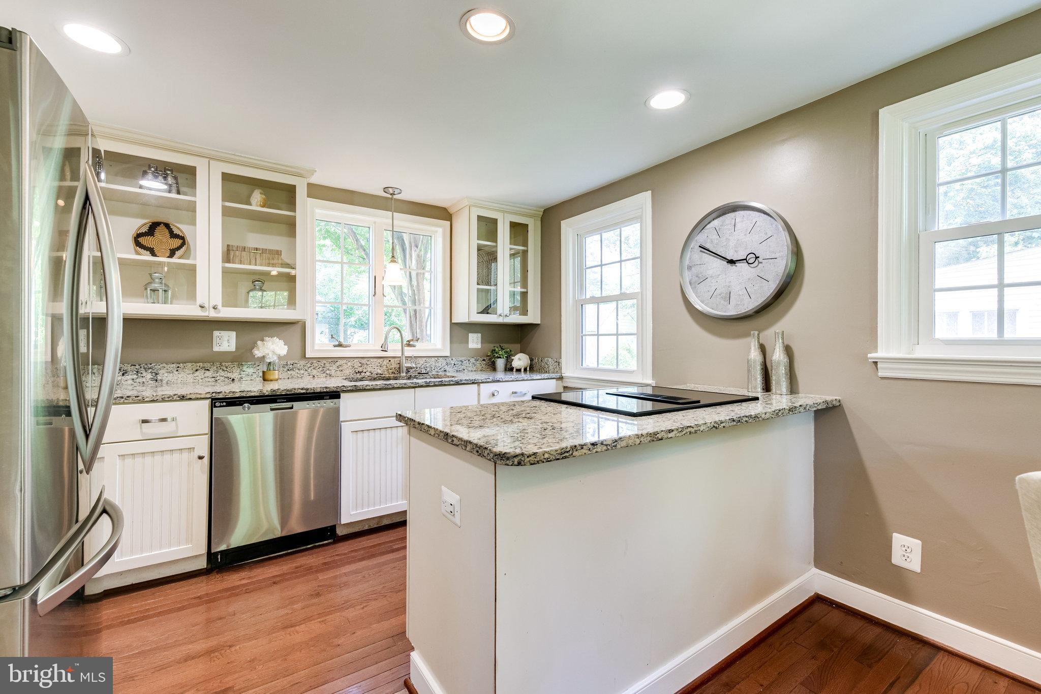 NEW ALEXANDRIA - Residential