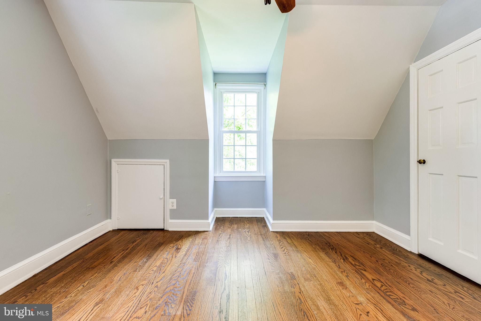 NEW ALEXANDRIA - Residential