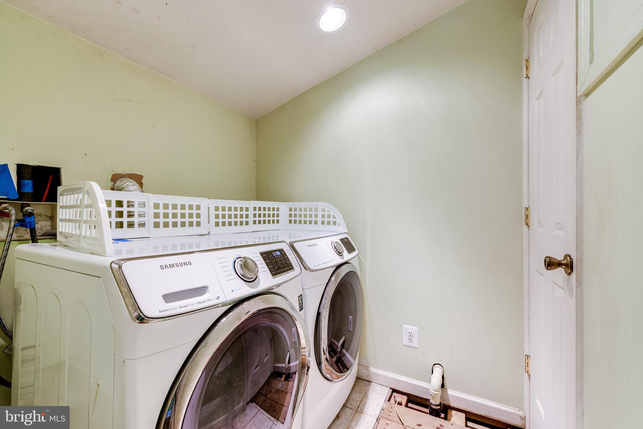 NEW ALEXANDRIA - Residential