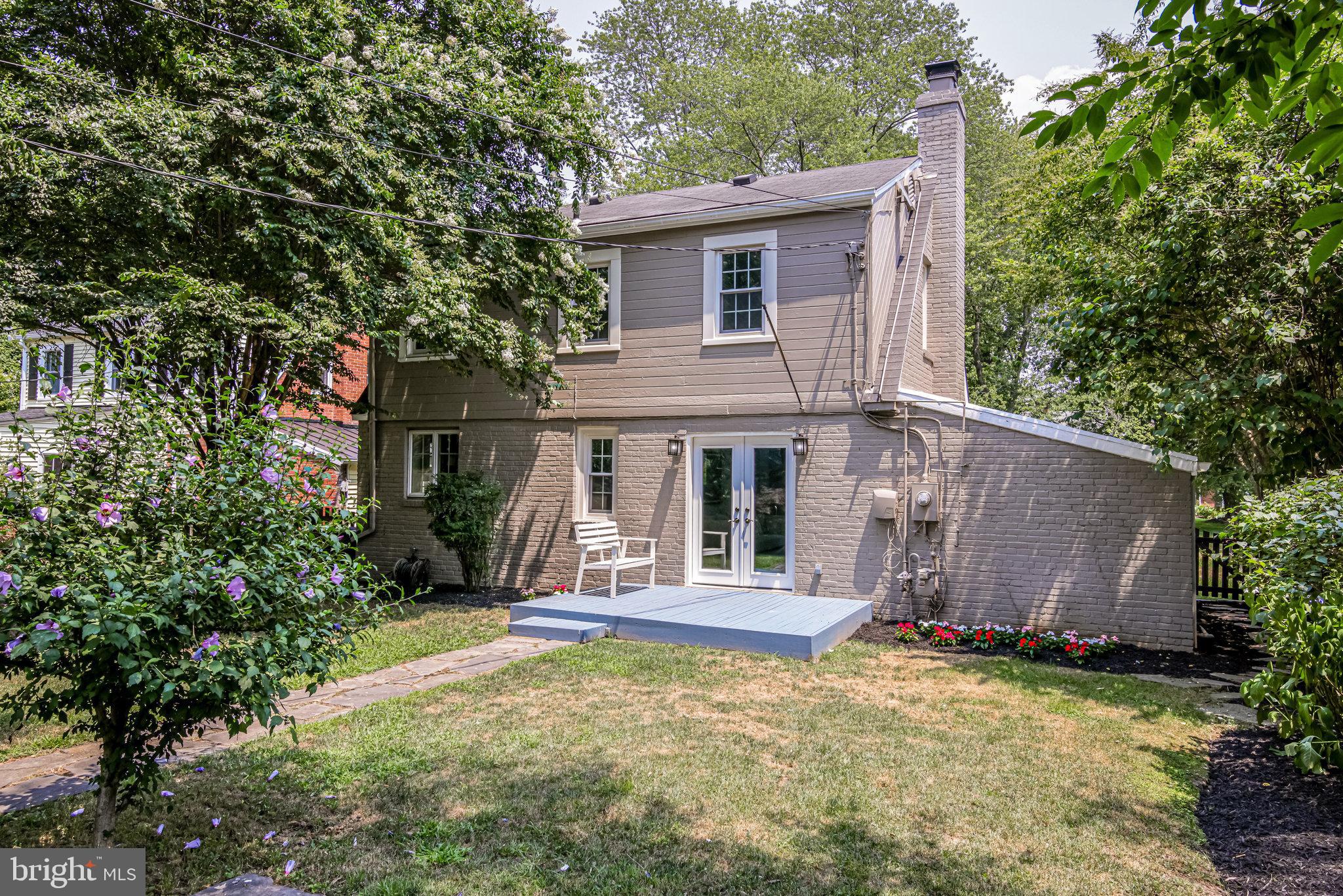 NEW ALEXANDRIA - Residential