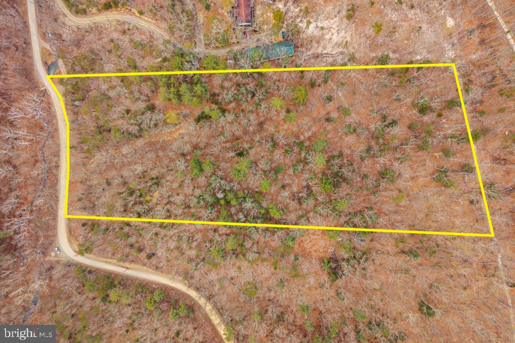 LAKE FERNDALE - Land