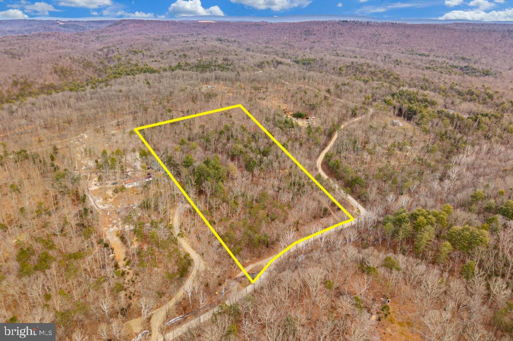 LAKE FERNDALE - Land