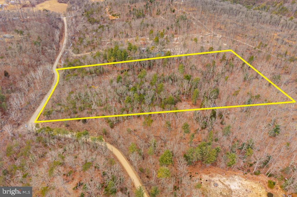 LAKE FERNDALE - Land