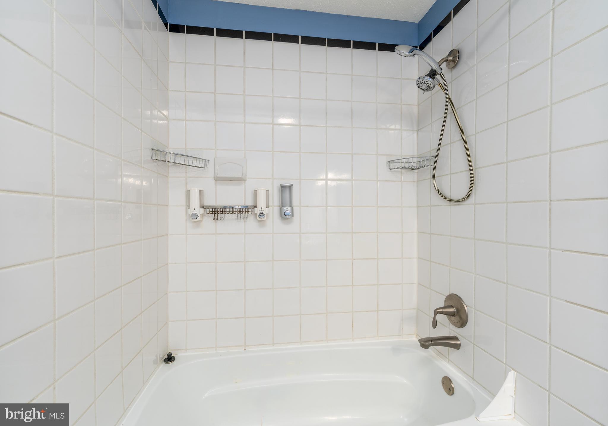 BRIMFIELD - Residential