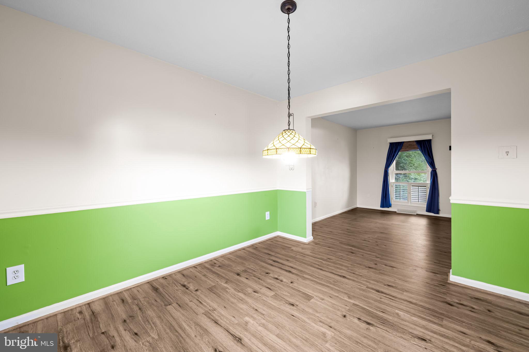 BRIMFIELD - Residential