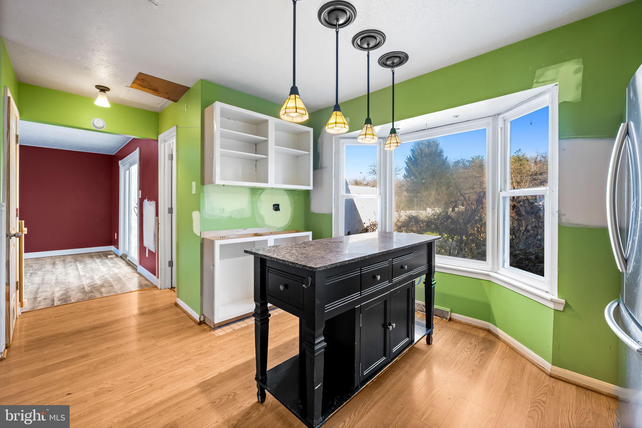 BRIMFIELD - Residential