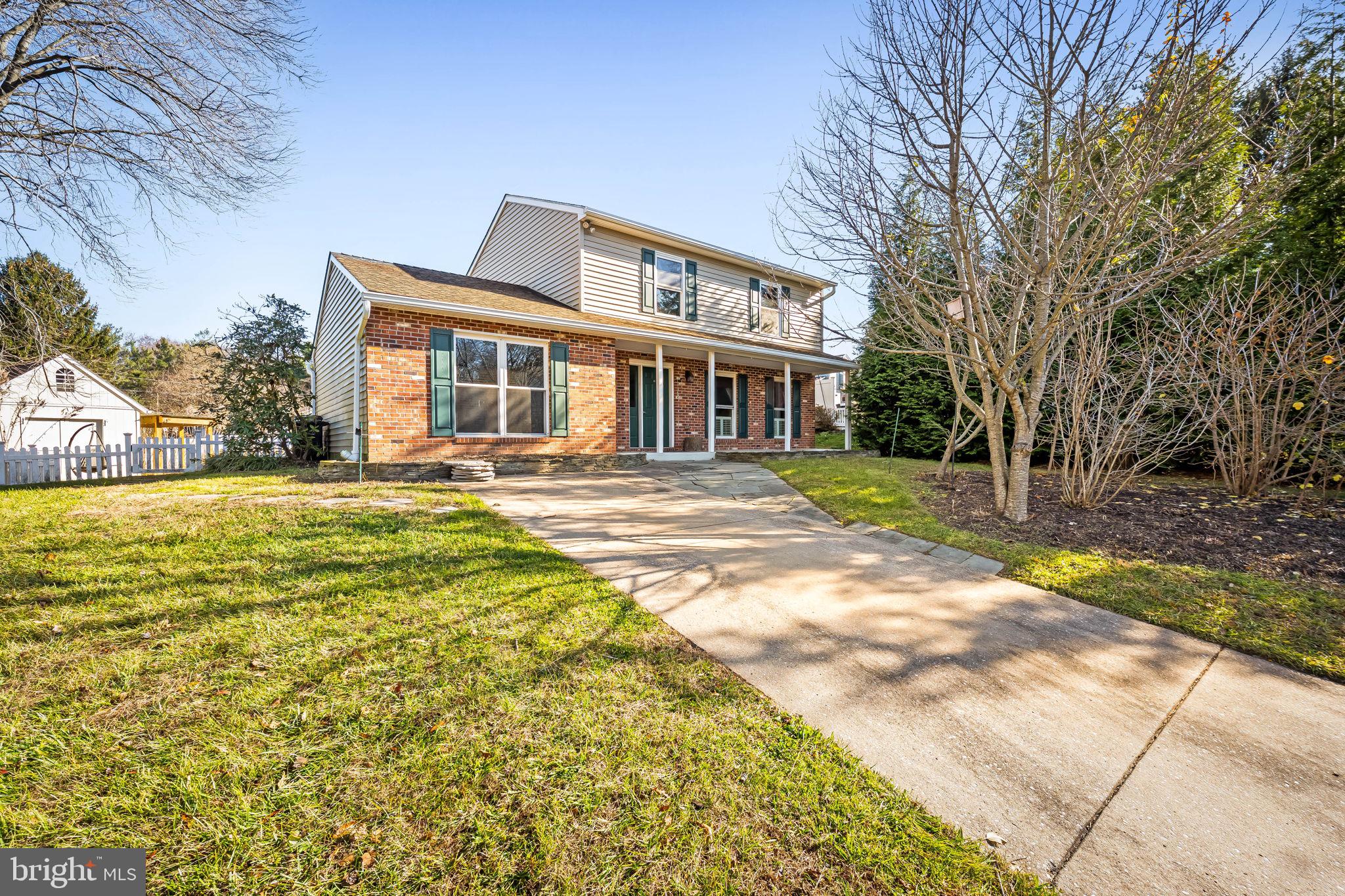 BRIMFIELD - Residential