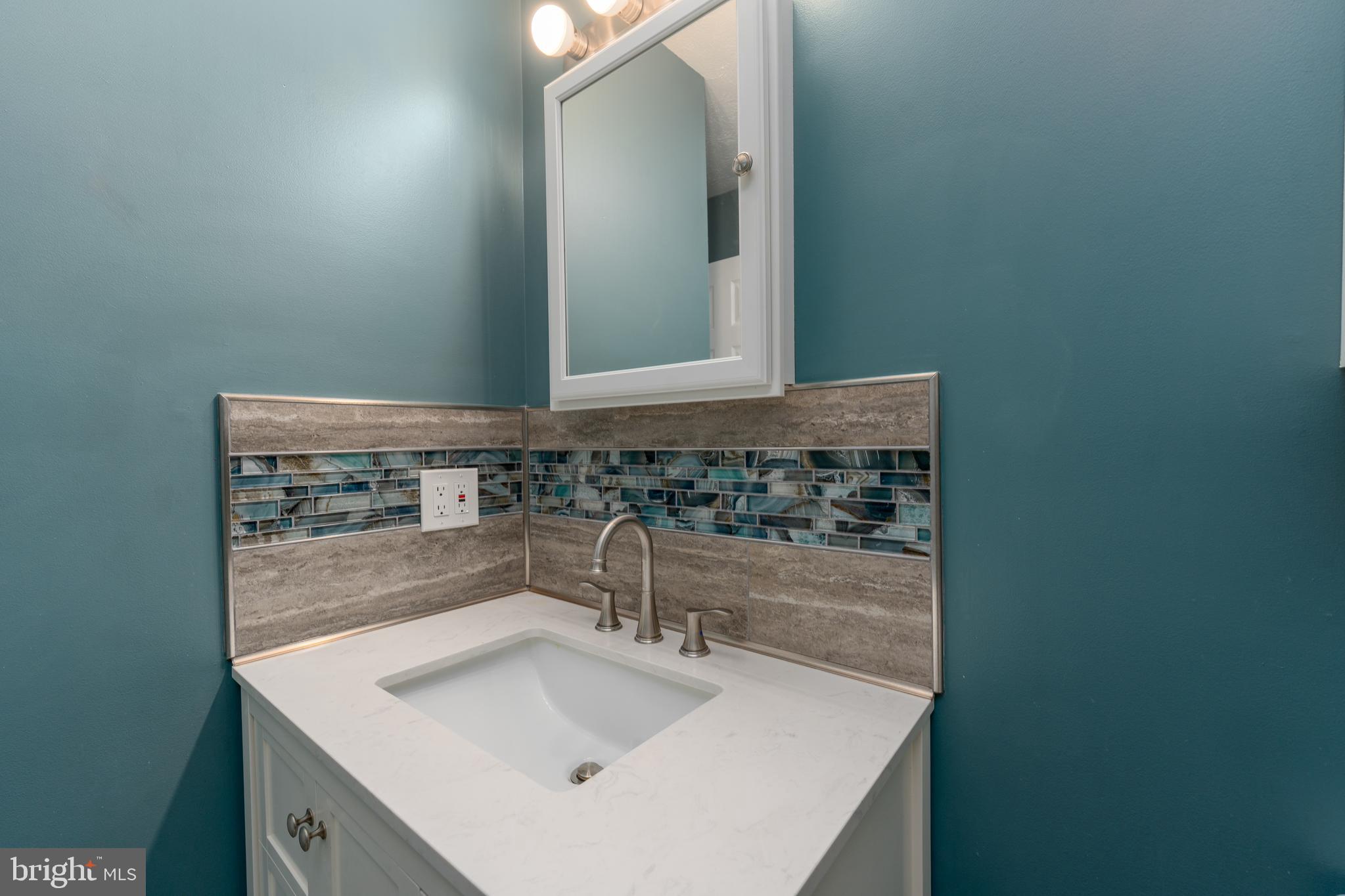 BRIMFIELD - Residential