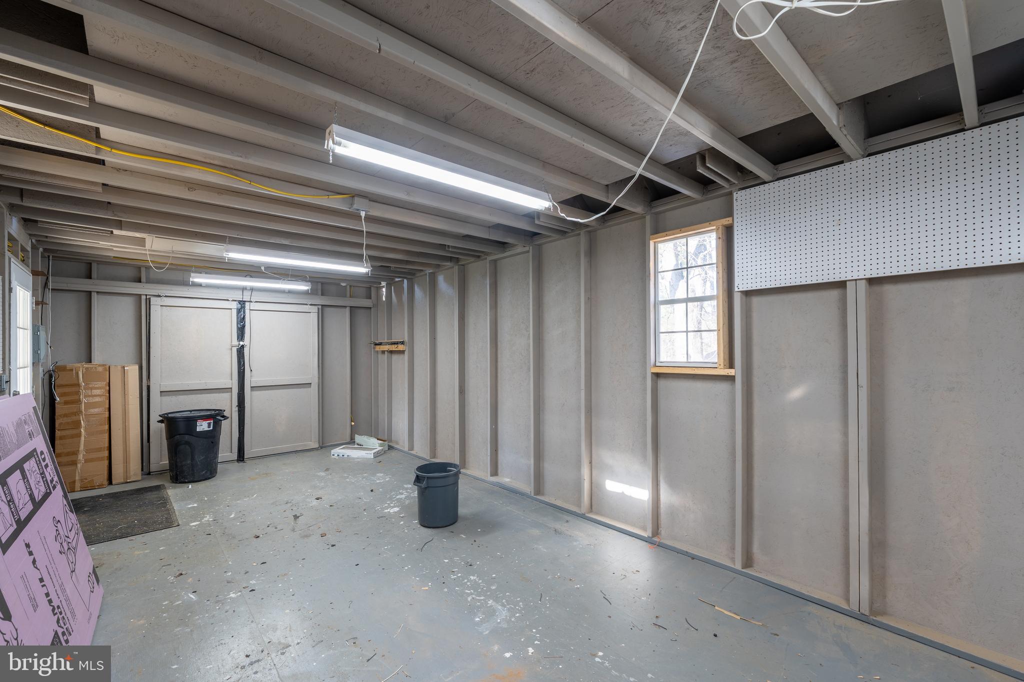 BRIMFIELD - Residential