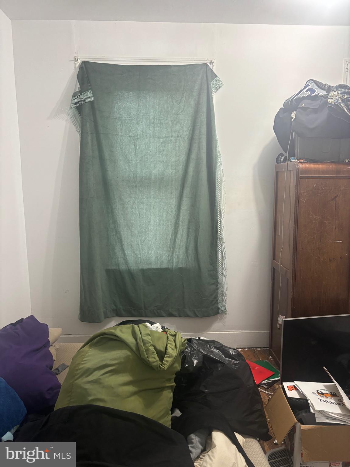 OVERBROOK - Residential