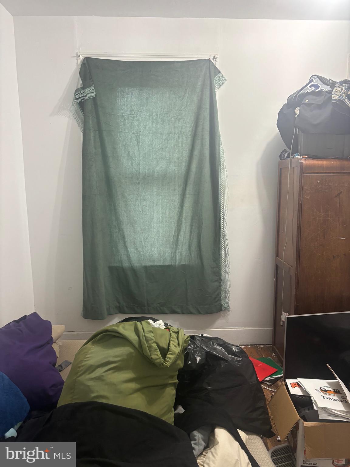 OVERBROOK - Residential