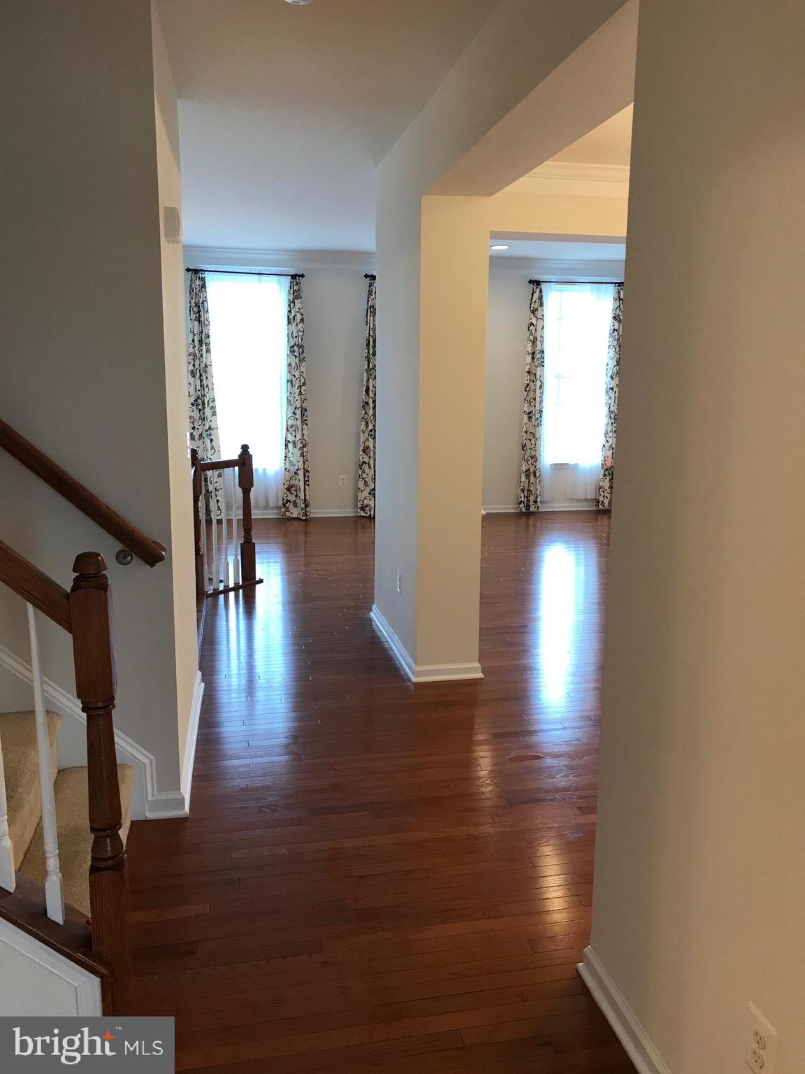 SOUTH RIDING - Residential Lease