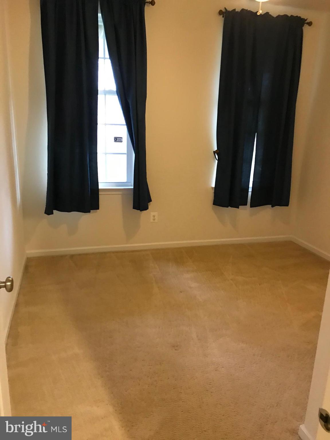 SOUTH RIDING - Residential Lease